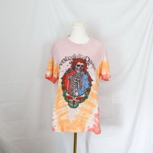 Grateful Dead Skeleton & Roses tie-dye short-sleeve graphic t-shirt Small Pink